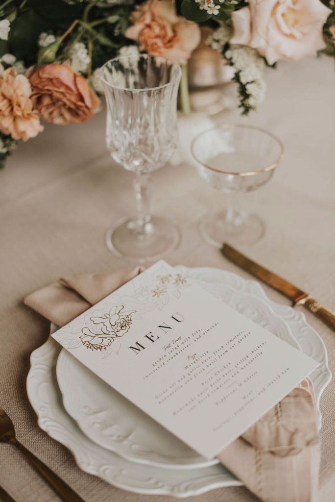 The Benefits of Planning for a Small Wedding sisti.co